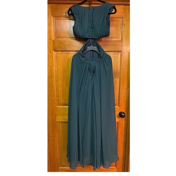 Women’s LULUS Unique looking GOWN FORMAL PROM DRESS New SMALL GREEN Tags removed - Picture 7 of 8